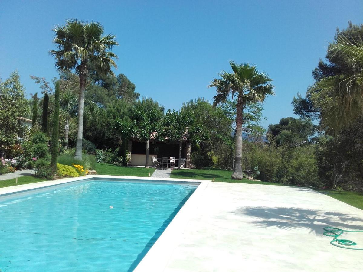 Appartement Domaine L'Oliveraie لو كاستليت المظهر الخارجي الصورة
